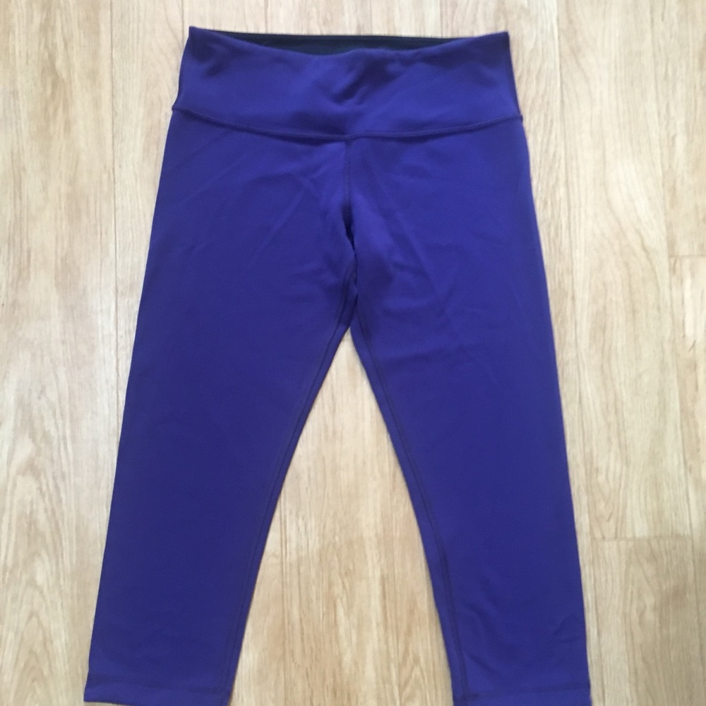 Lululemon Reversible Leggings - Picture 5 of 6